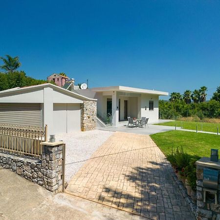 Villa Emily In Countryside La Canea Exterior foto